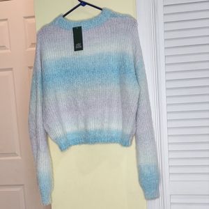 Wild Fable Fuzzy Sweater Size Medium